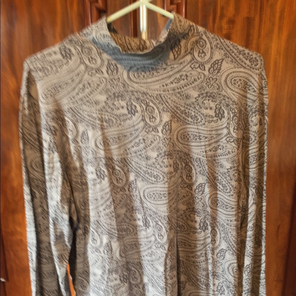 Stretchy Turtleneck